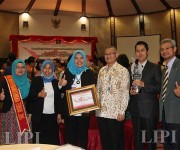 LIPI Raih Peringkat Pertama Anugerah Nawacita Legislasi